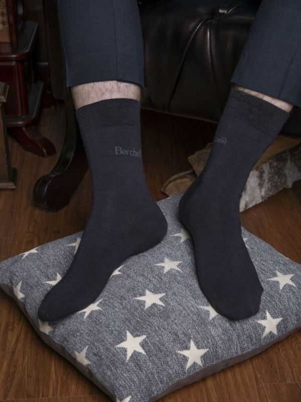 Men's socks Bari (6 pairs per pack)