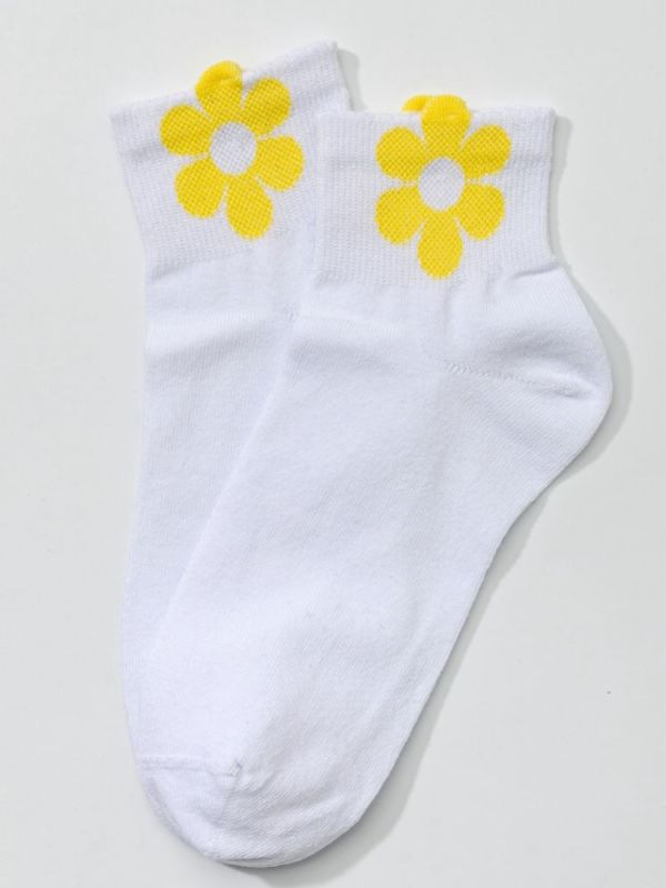 Women's socks Daisy (3 pairs in a pack)