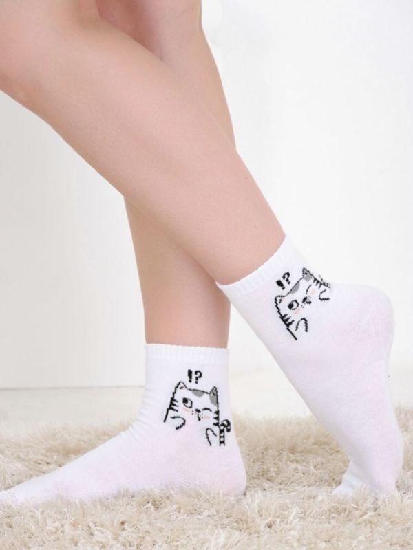 Women's socks Mia (3 pairs in a pack)